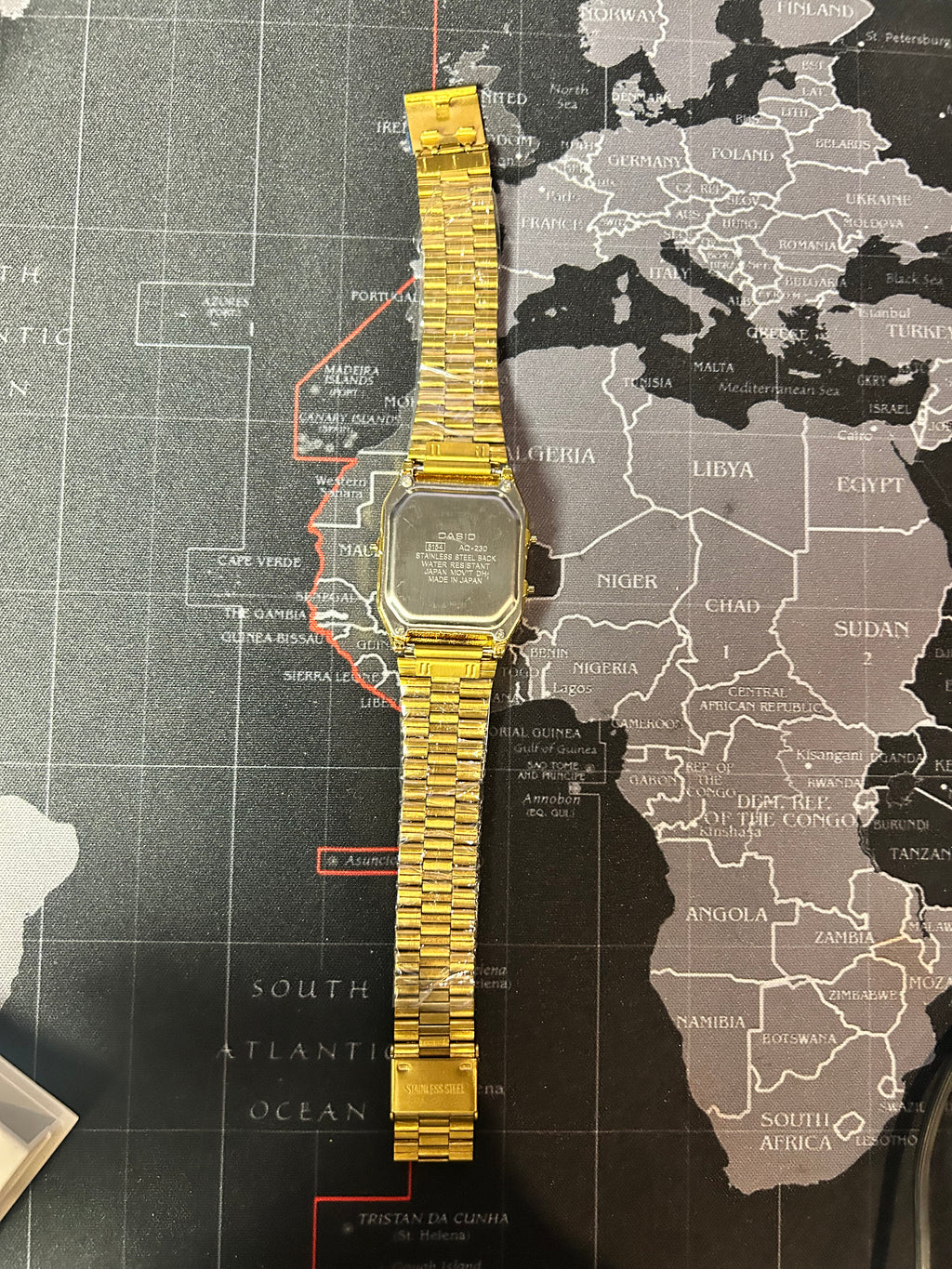 Casio AQ- 230 Anadigital Watch. Gold Plated Stainless Steel Green Dial